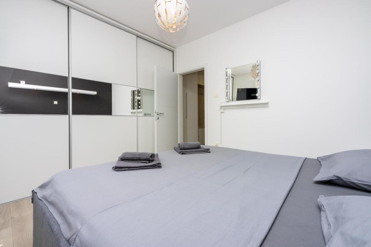 Apartments Luna 드라말리 외부 사진