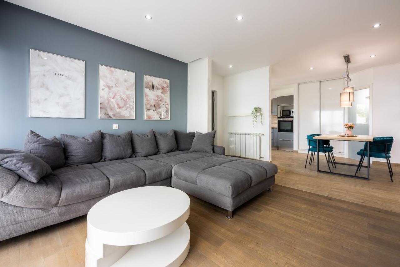Apartments Luna 드라말리 외부 사진