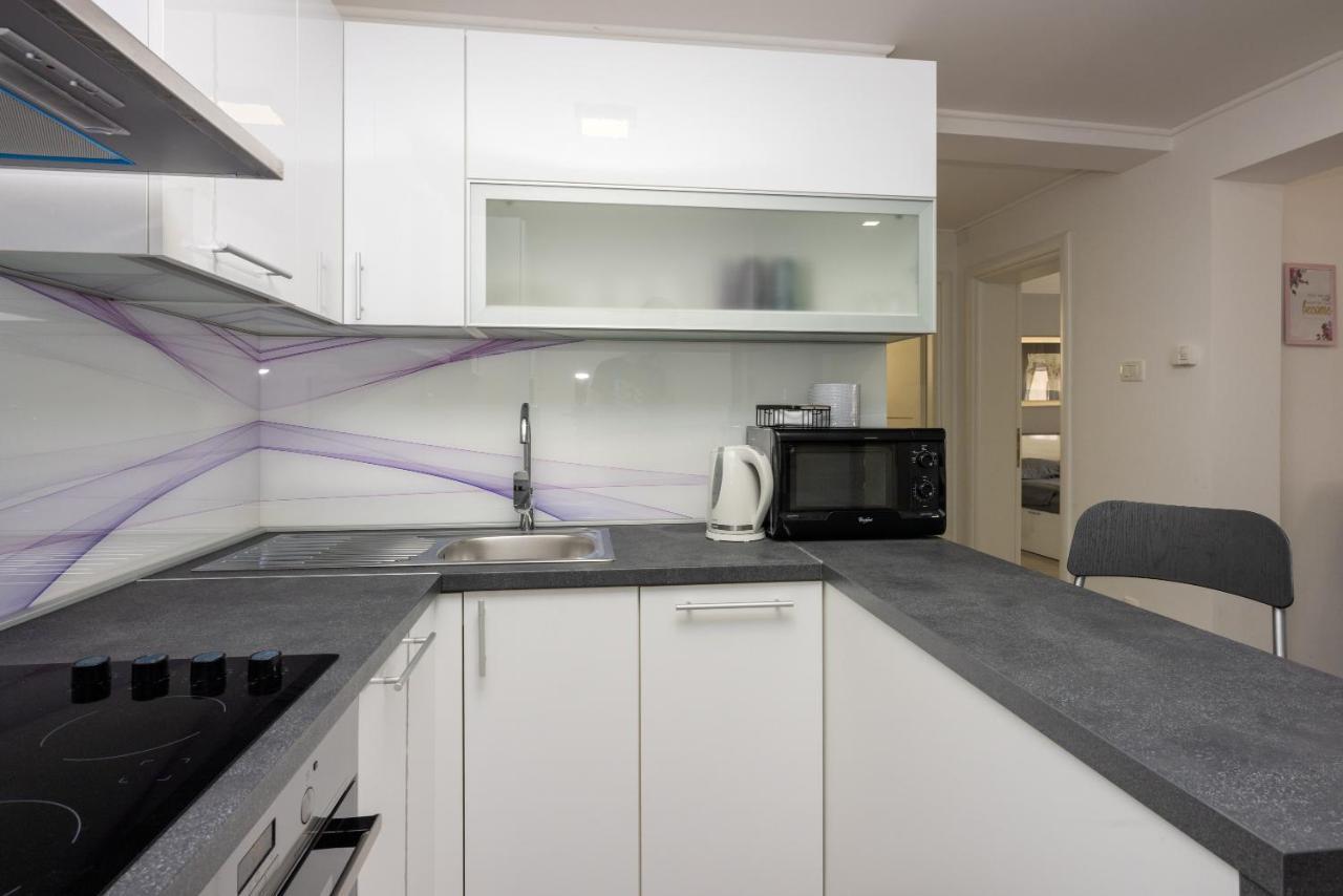 Apartments Luna 드라말리 외부 사진
