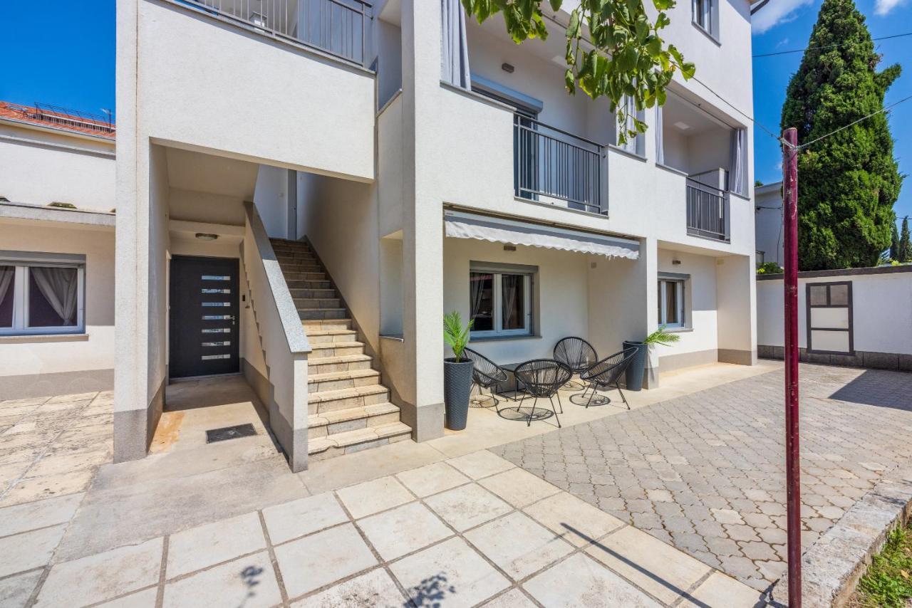 Apartments Luna 드라말리 외부 사진