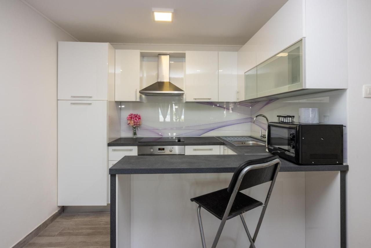 Apartments Luna 드라말리 외부 사진