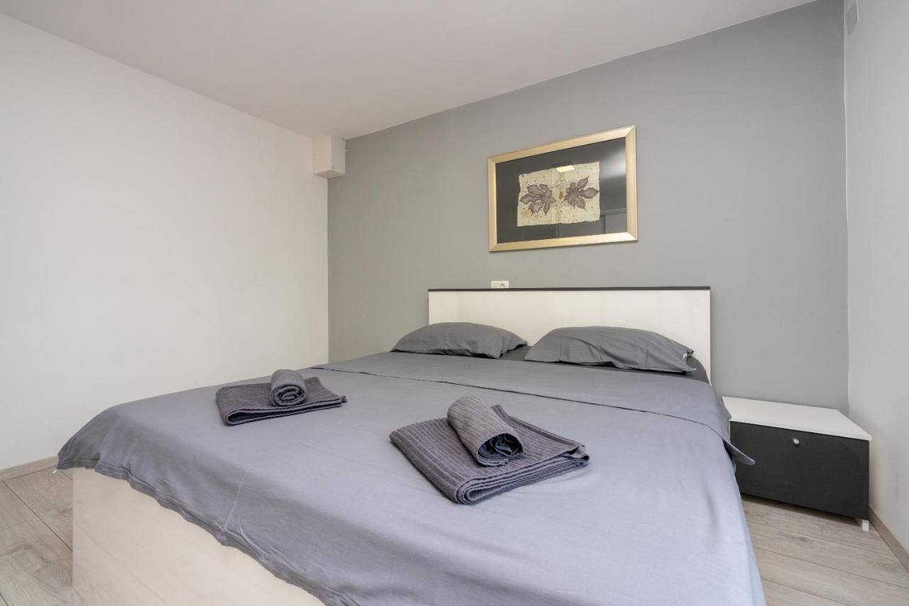 Apartments Luna 드라말리 외부 사진