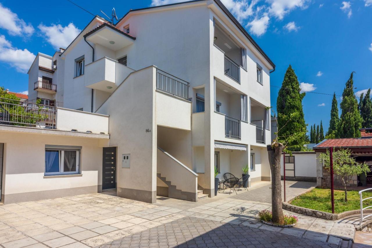Apartments Luna 드라말리 외부 사진